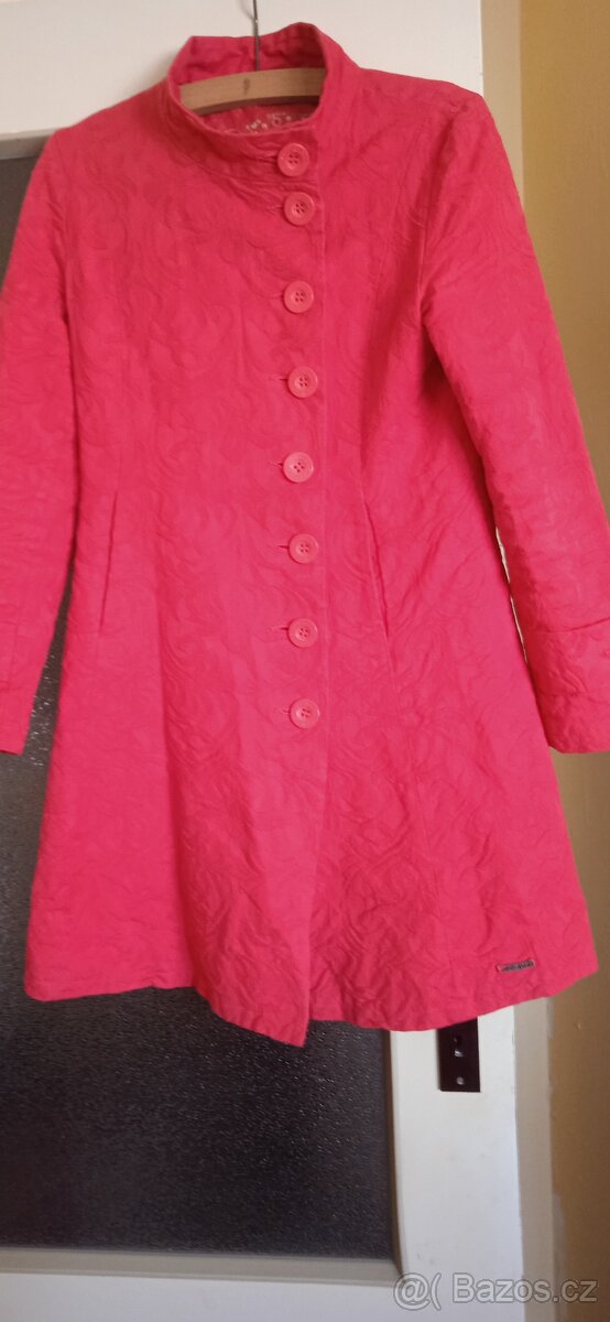 Kabát na jaro- podzim Desigual S/M