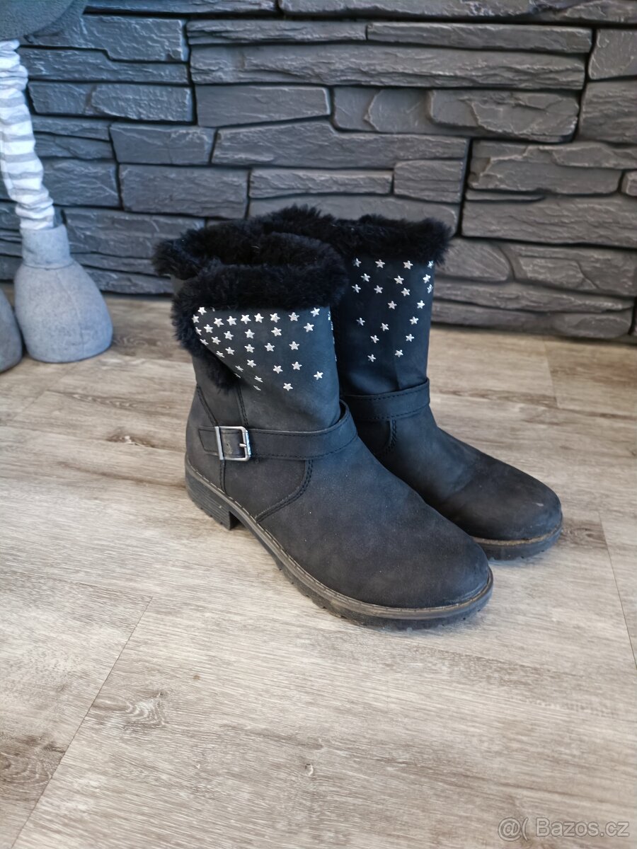 Dívčí nízké kozačky vel. 35