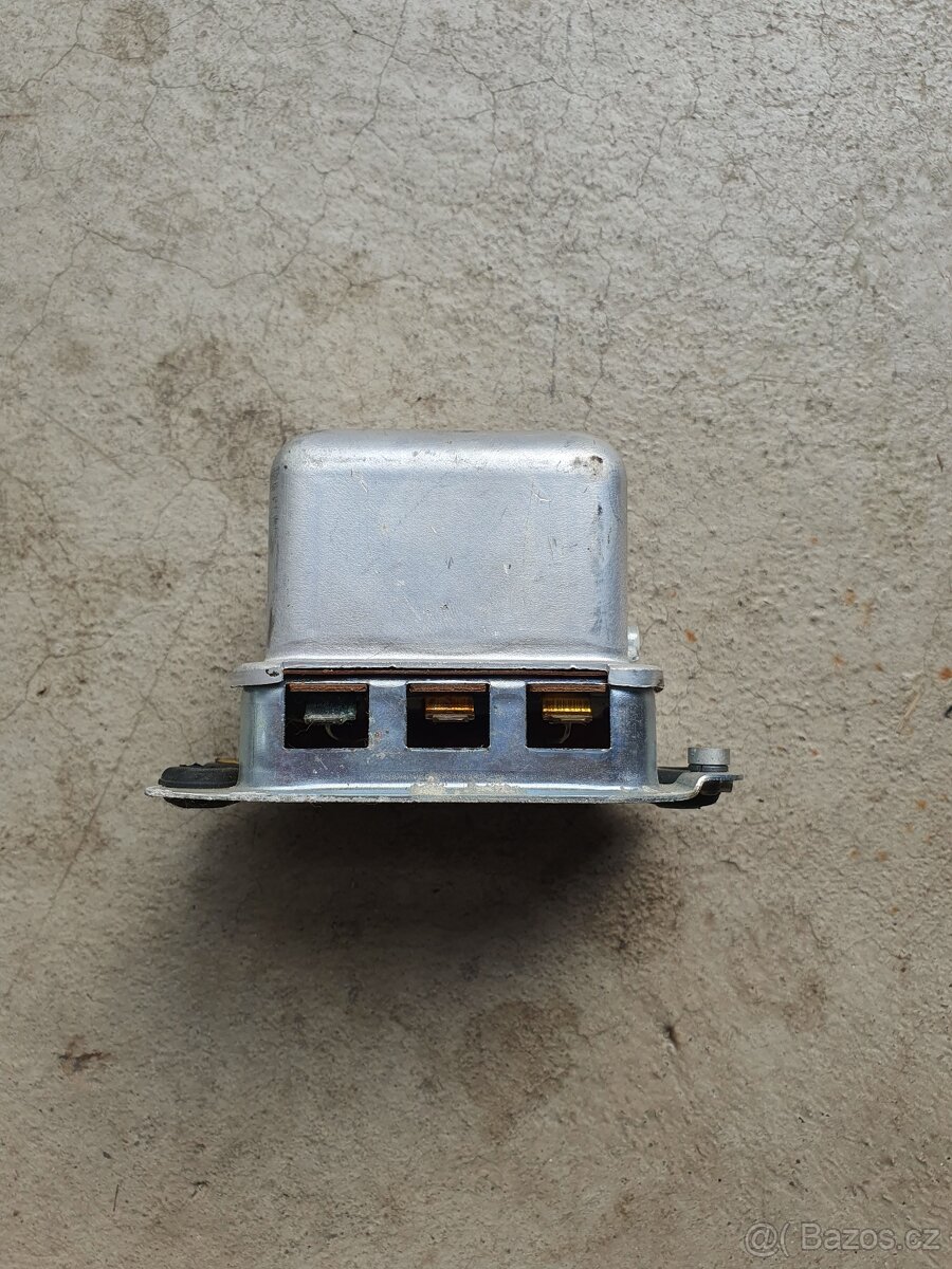 Relé dobíjení 443.116-417.02