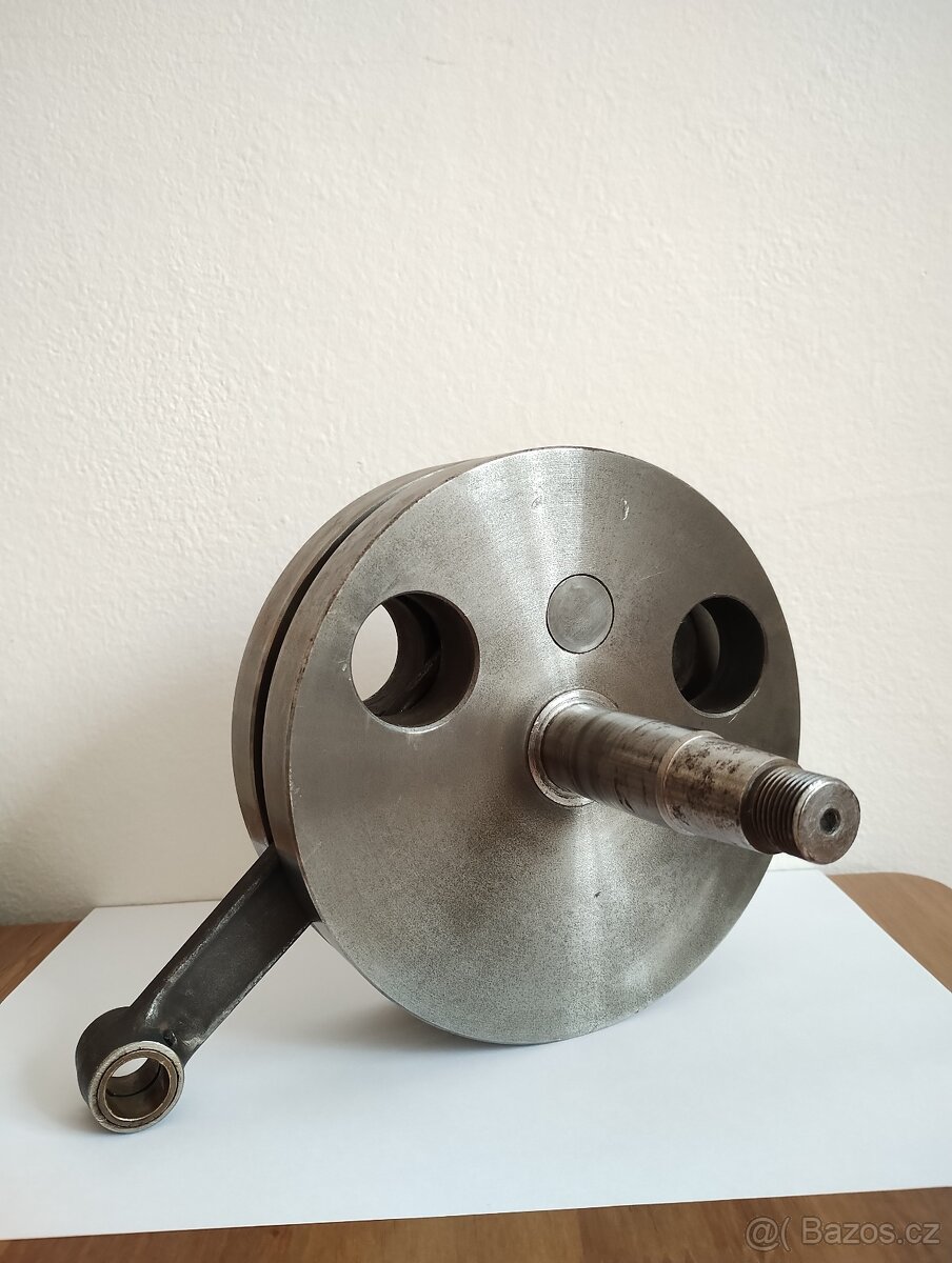 Prodám klikovku po GO na motocykl jawa pérák 250