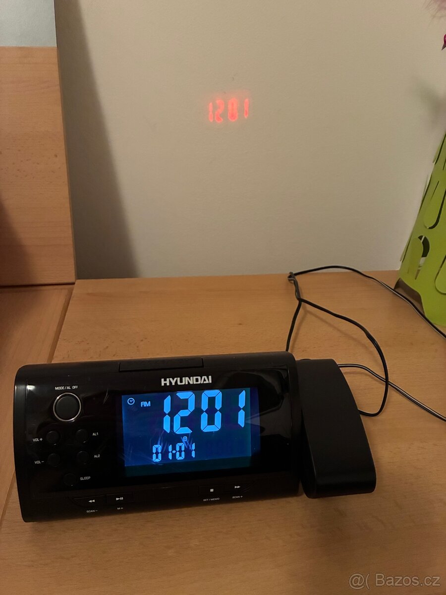 Hodiny & budík Hyndai