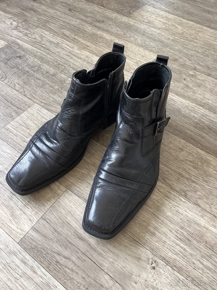 Prodán podzimní kožené kotníkové boty