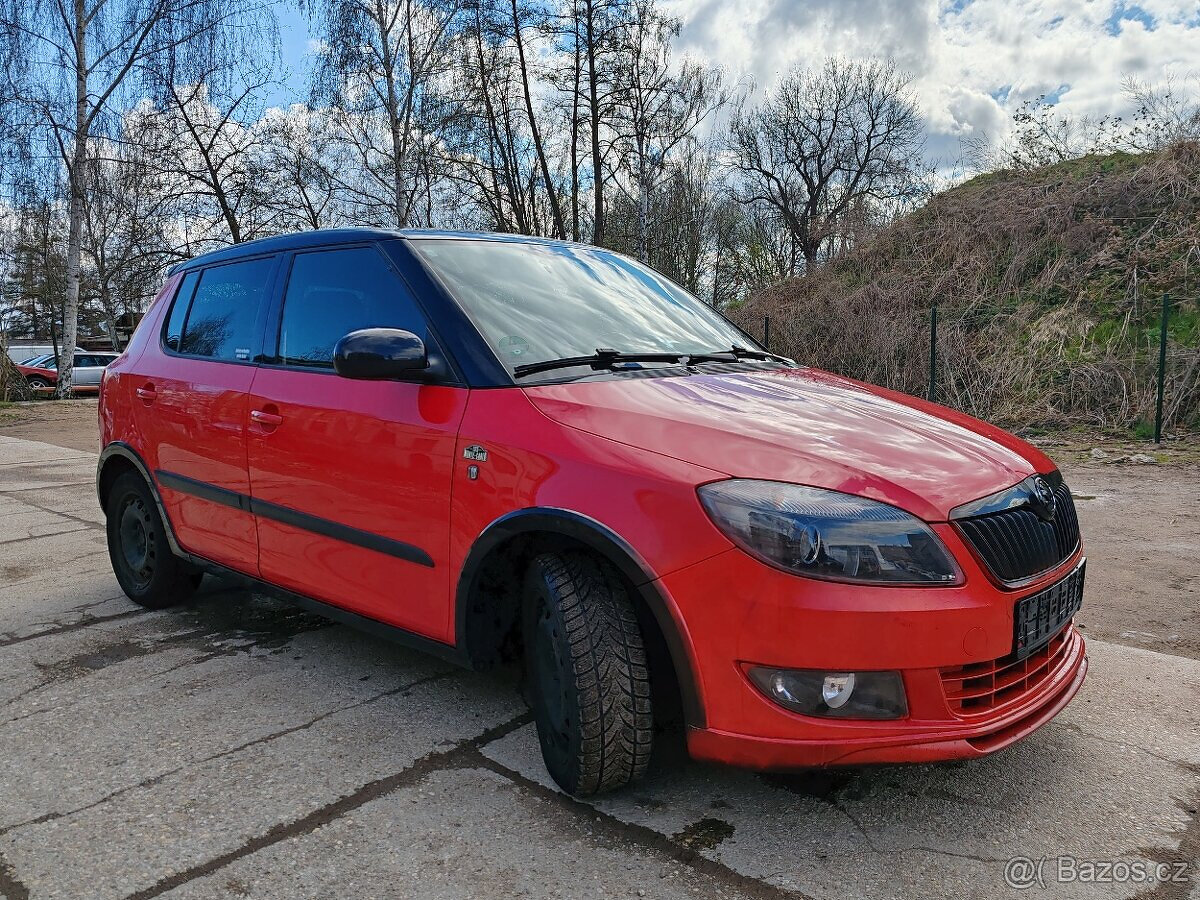 benzínový Renault Clio Campus 1,2 benzín klima 2006