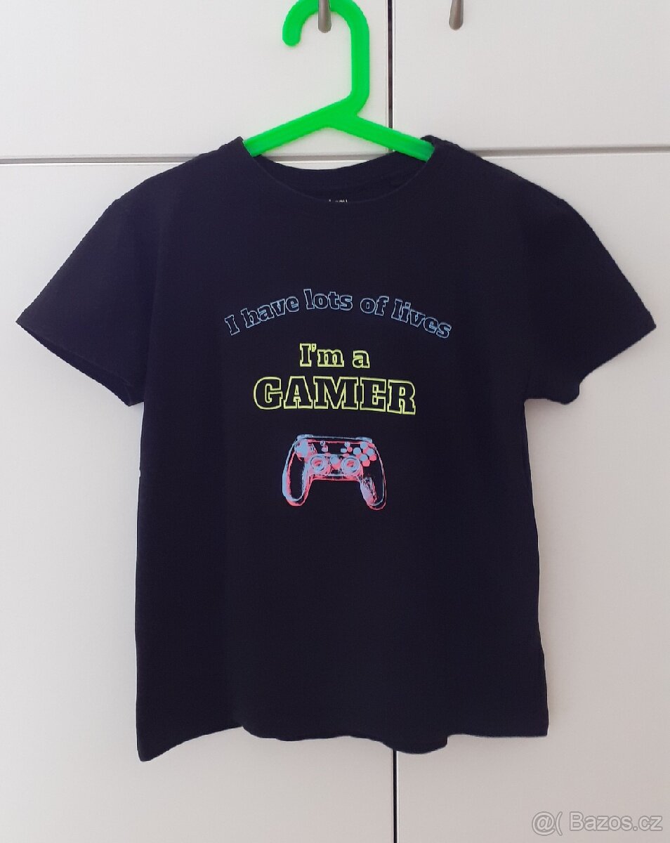 Černé tričko s potiskem Gamer