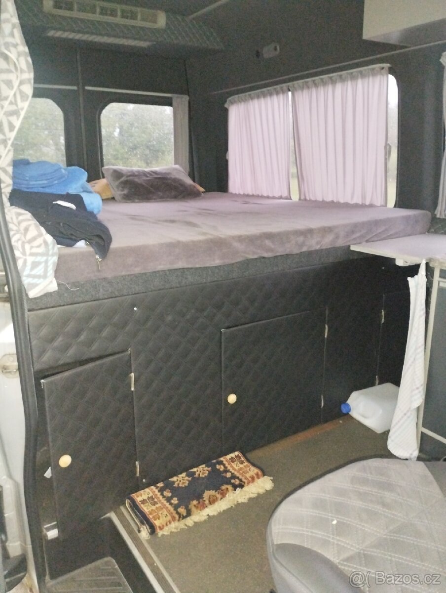 Obytné auto