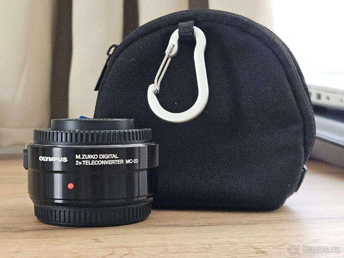Olympus MC-20