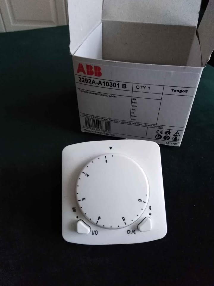 Termostat Tango otočný