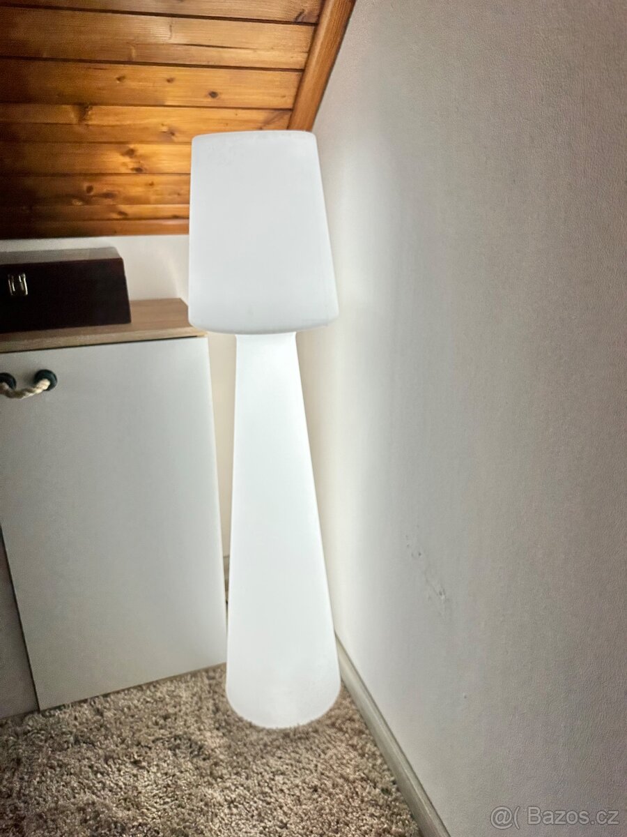 Led lampa