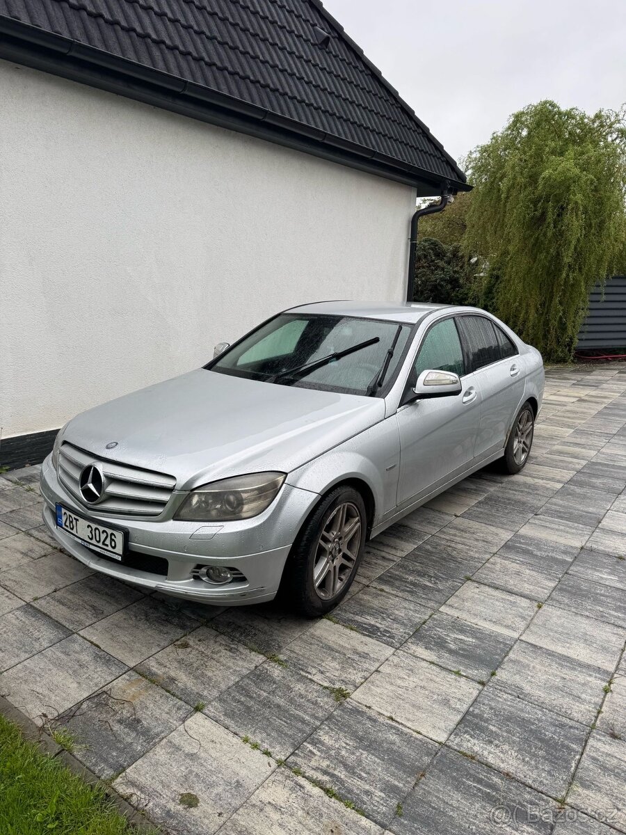 MERCEDES BENZ C 220CDi AVANTGARDE
