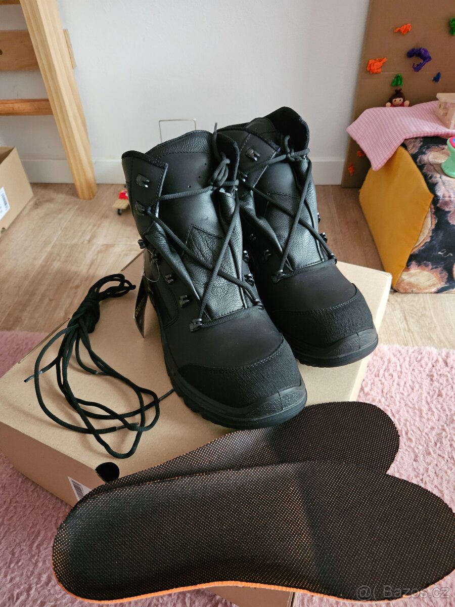 Kanady Gore-Tex.