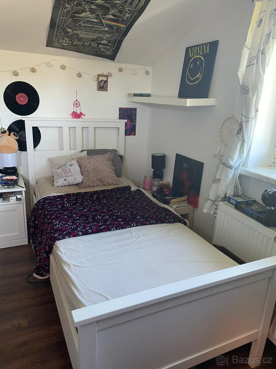 Postel Hemnes Ikea