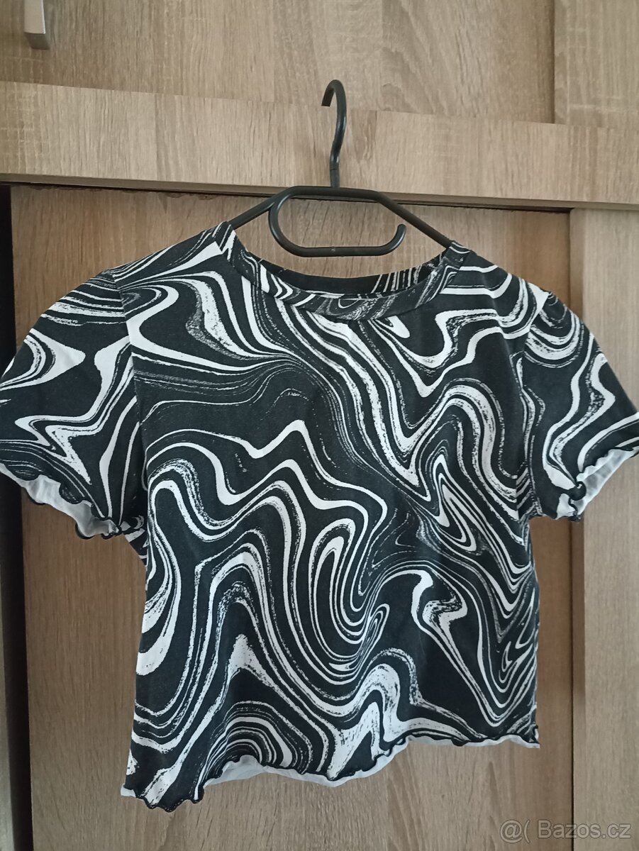 Prodám dámská trička
