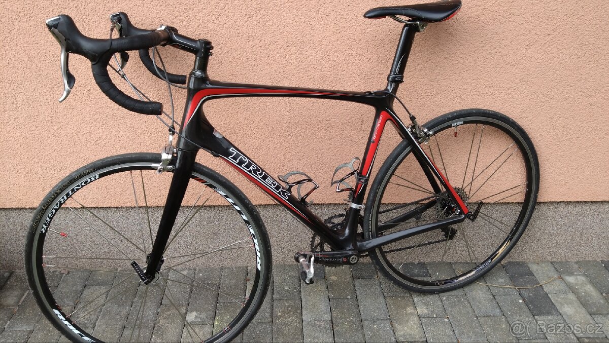 Silniční kolo Trek Madone 5.5
