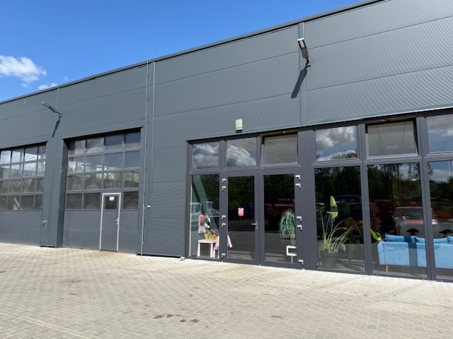 Automechanik, Servisní technik - IHNED