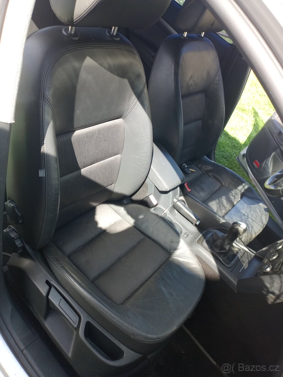 Škoda Octavia 2 1.9 TDI 77kw.