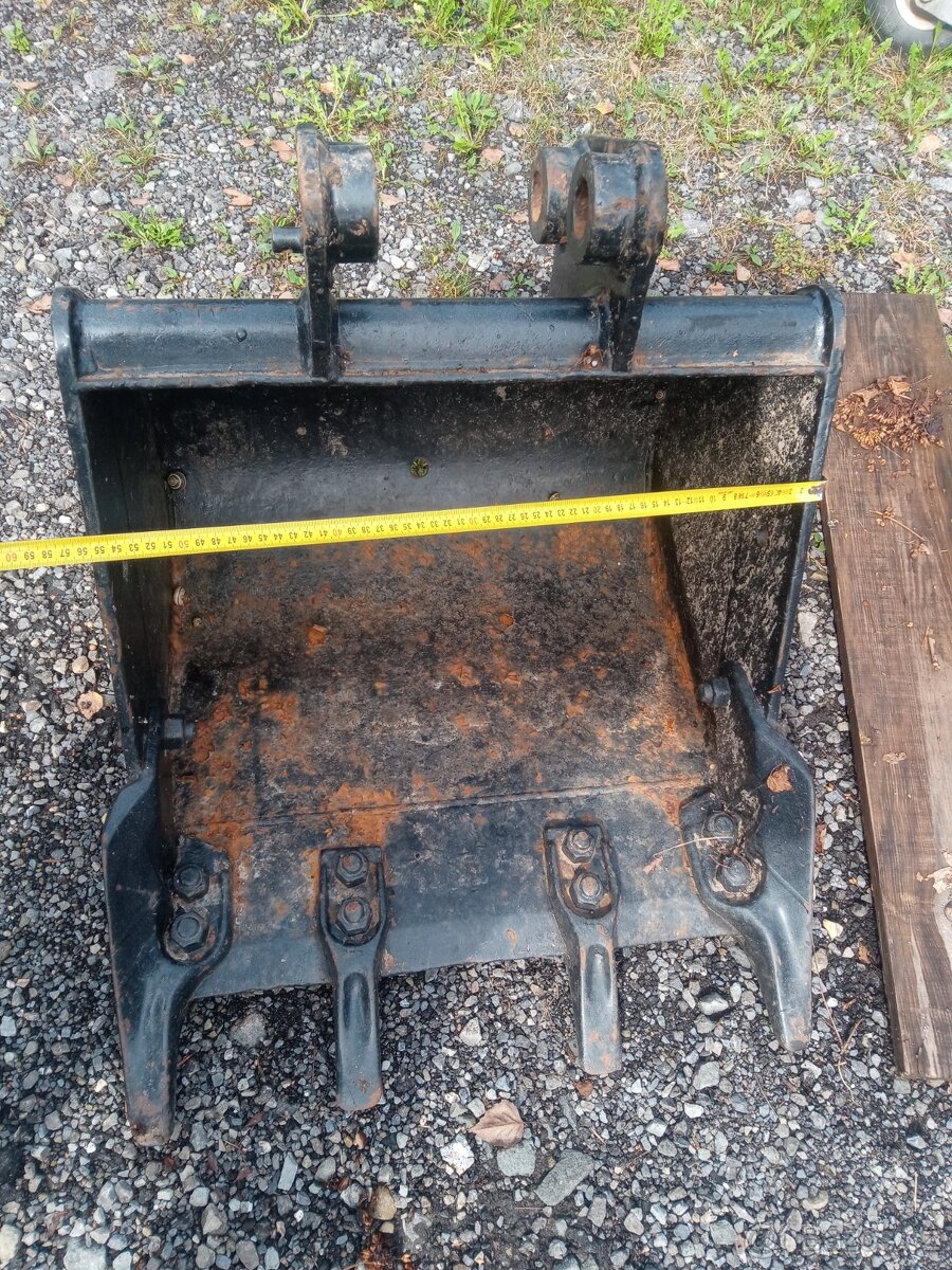 JCB Podkopova lzice