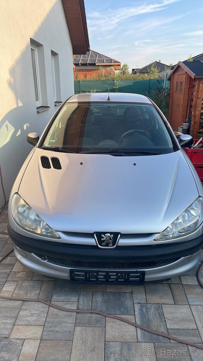 Peugeot 206