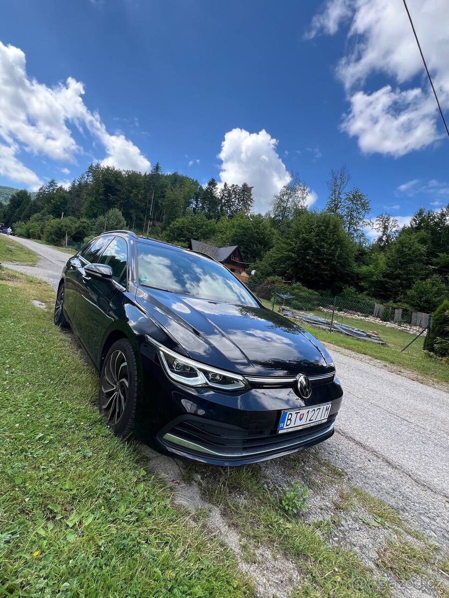 VW Golf 8 Variant