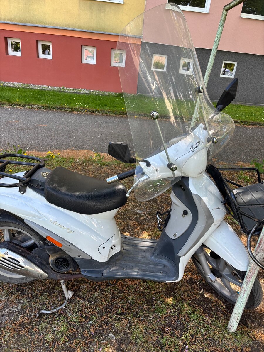 Piaggio Liberty 125 Postalia