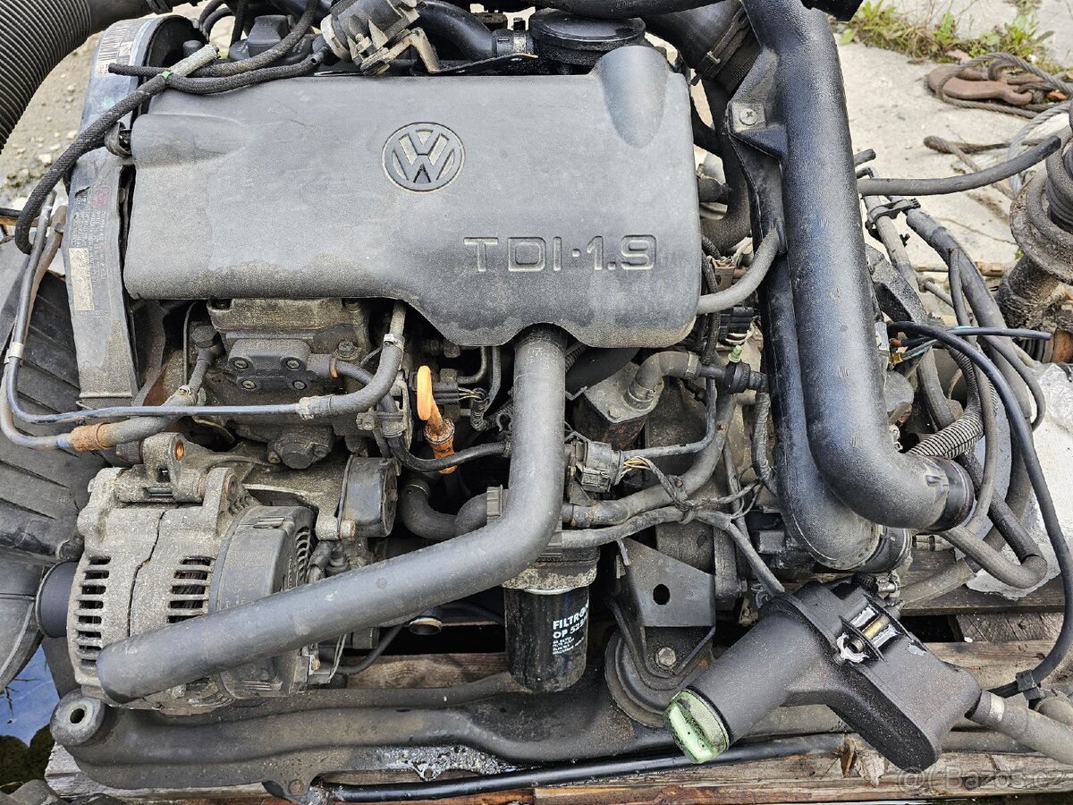 Motor 1.9tdi 66kw.