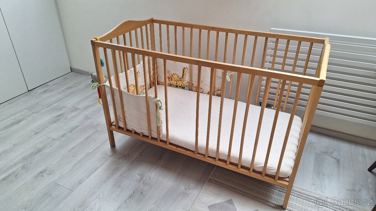 Dětská postýlka