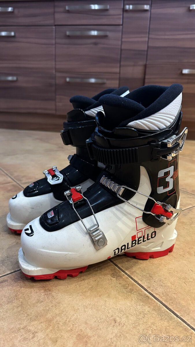 Dalbelo lyžáky přeskáče 3XT