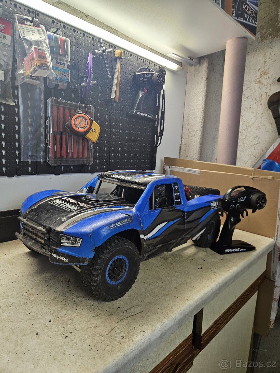 Traxxas UDR