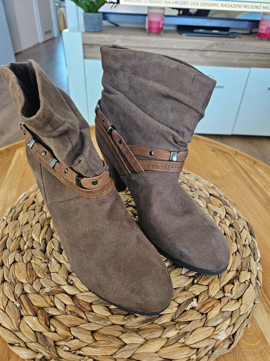 Nové podzimní boty, velikost 41