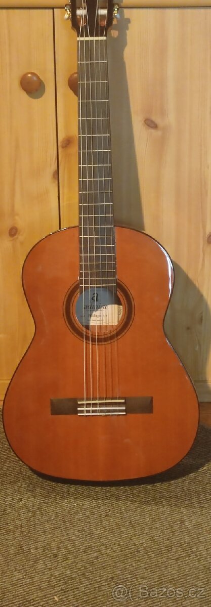 Kytara admirá Malaga 7/8