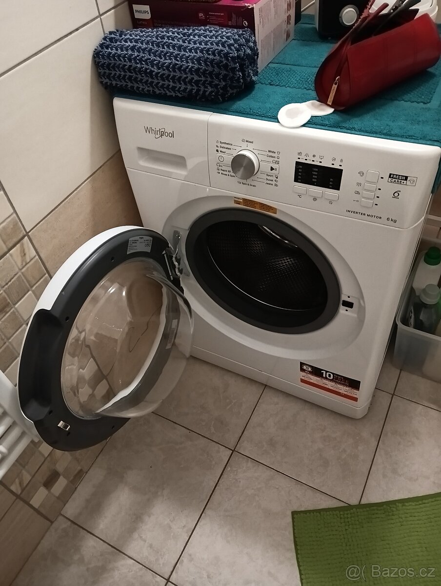 Pračka Whirlpool