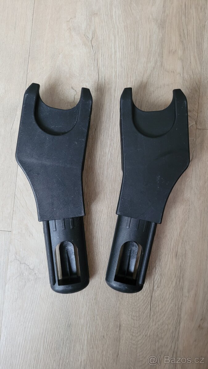 Adaptéry na kočárek Moon Scala pro uchycení autosedačky