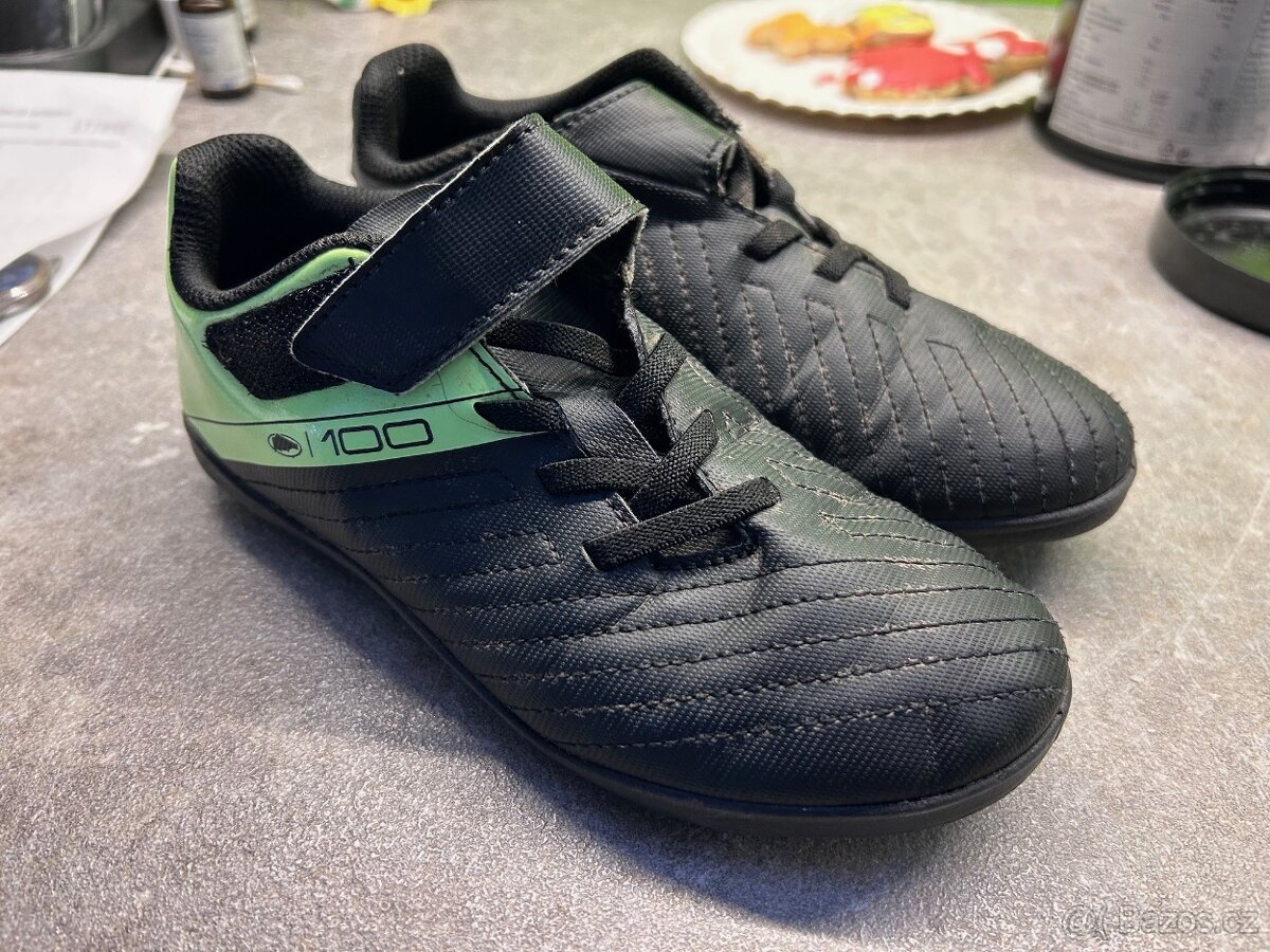 Dětské kopačky vel. 31