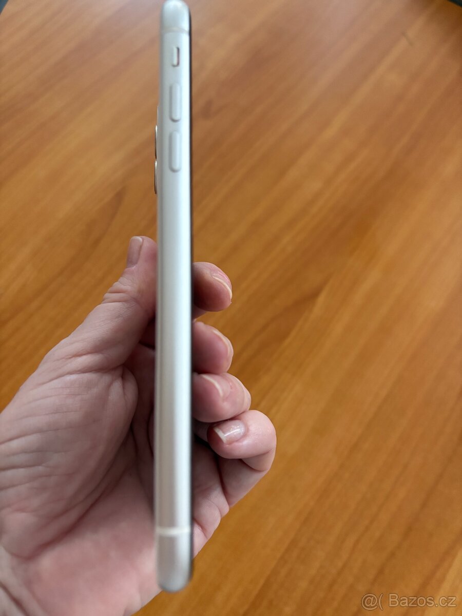 Prodám iPhone11 64 GB