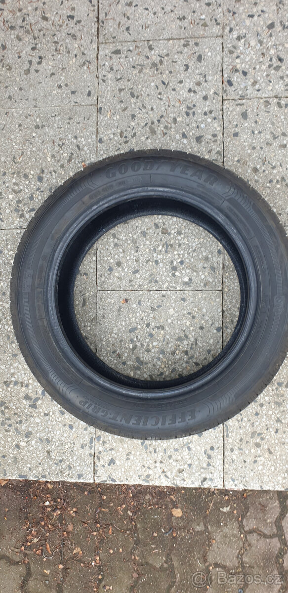 Pneu GOOD YEAR 205/55/17