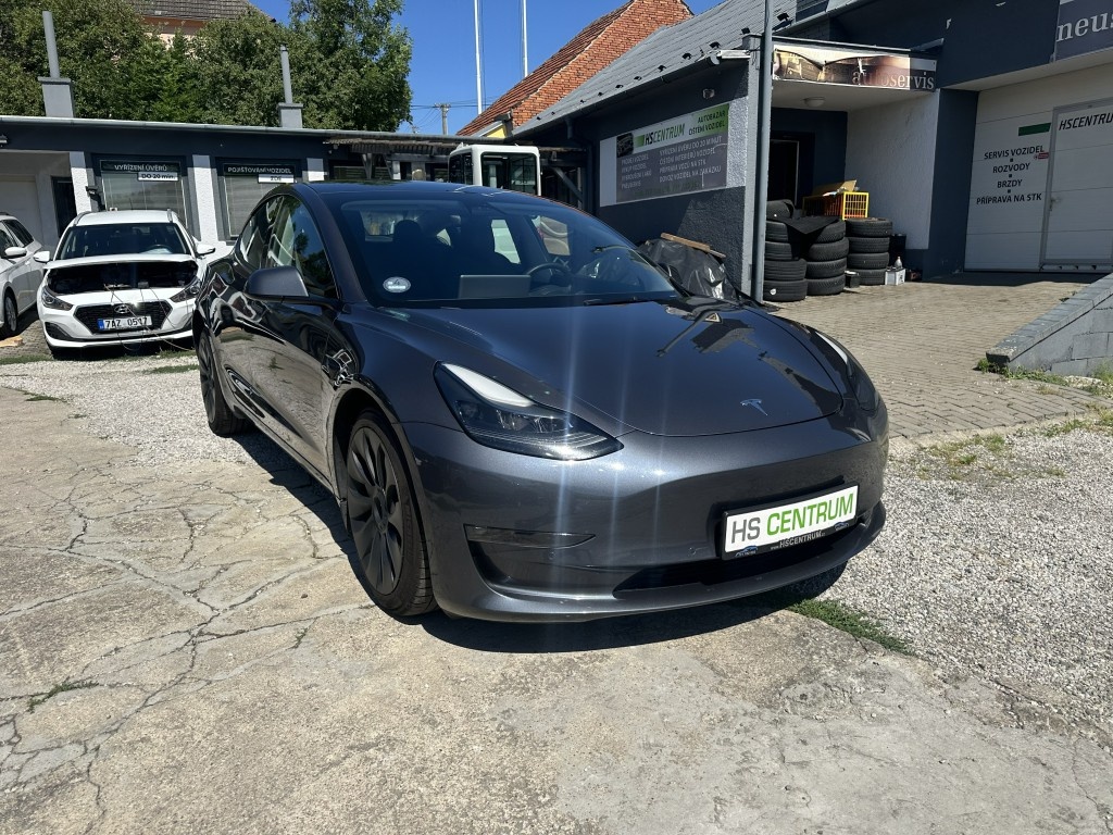 Tesla Model 3 Performance Dual AWD