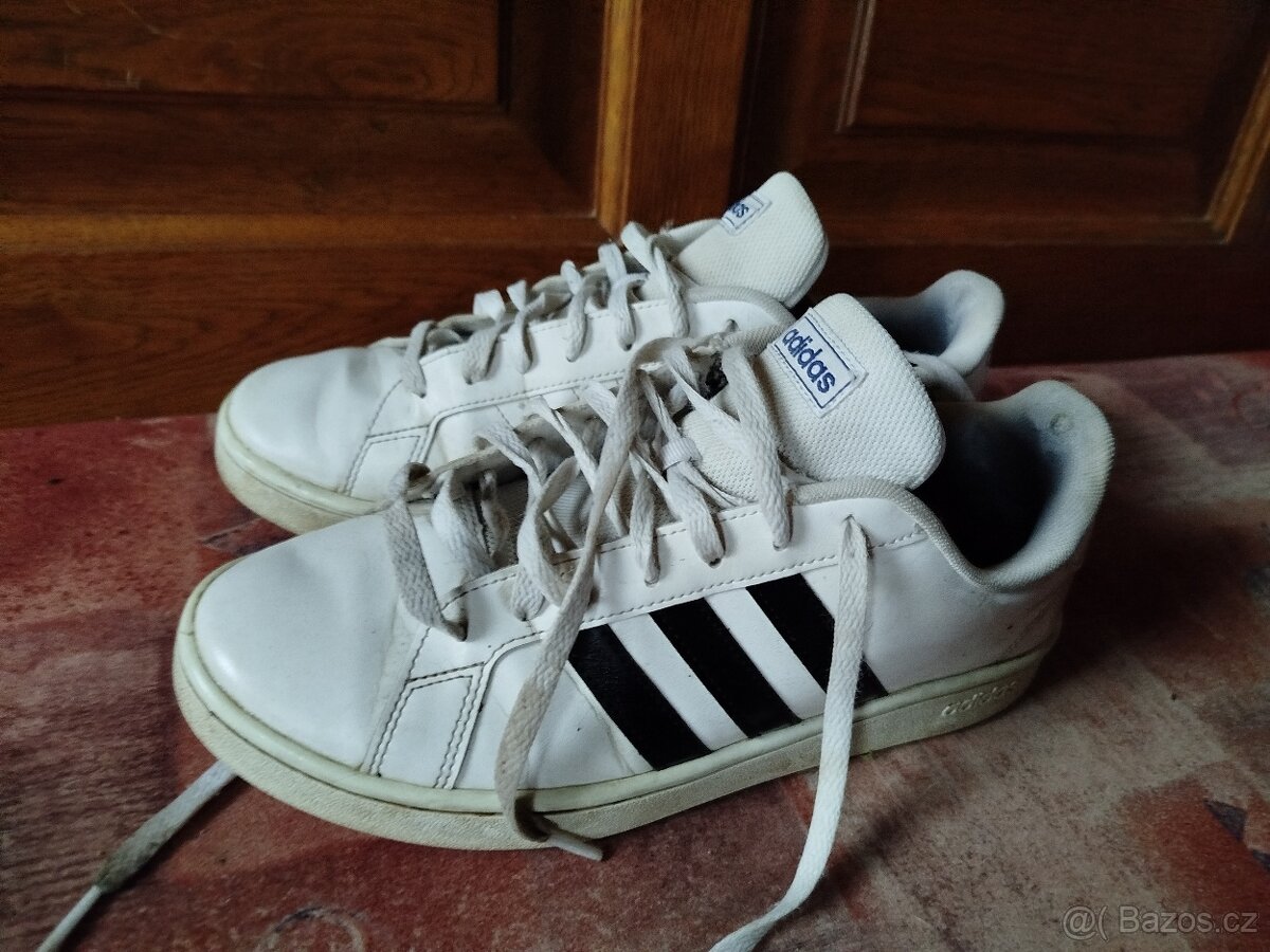 Boty botasky Adidas 43