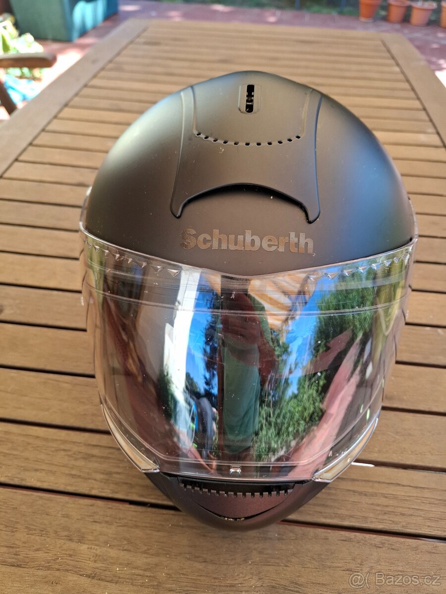 Přilba Schuberth C3
