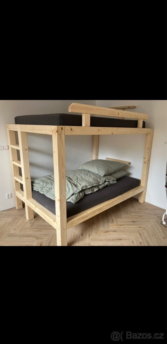 Trámová patrová postel