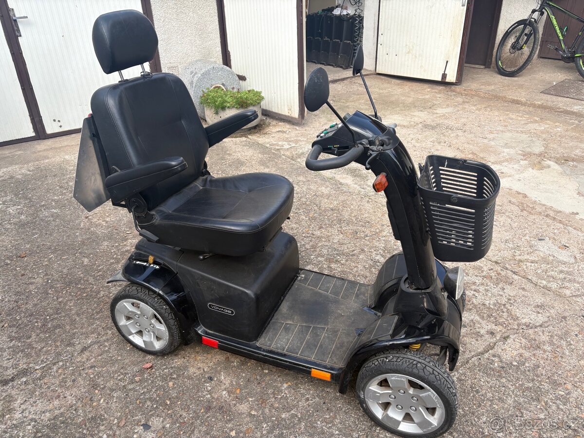 Elektrický vozík pro invalidy