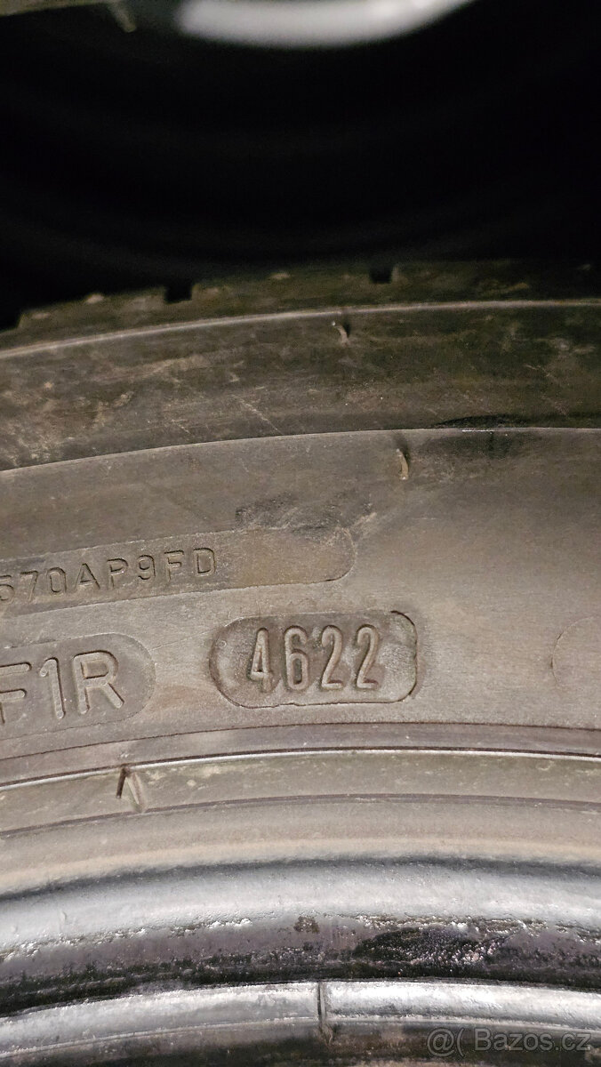 215/55/R17 Dunlop