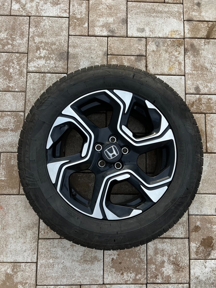2 KS PNEU celoroční 235/60/R18