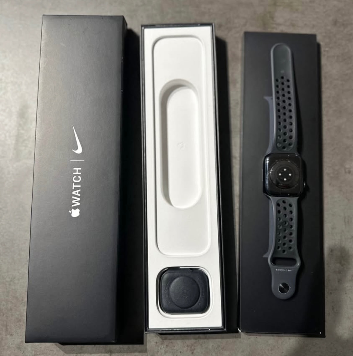 Apple Watch 7 Nike