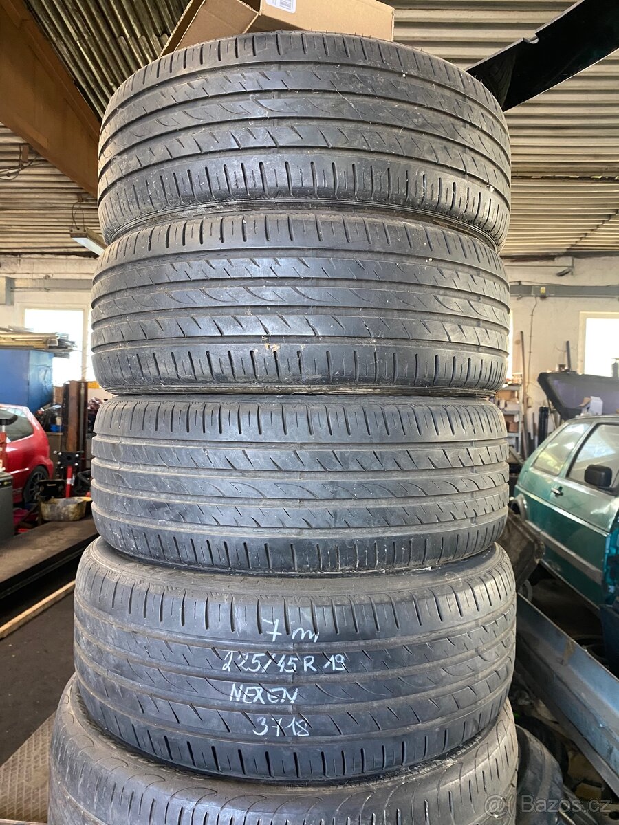 225/45r19