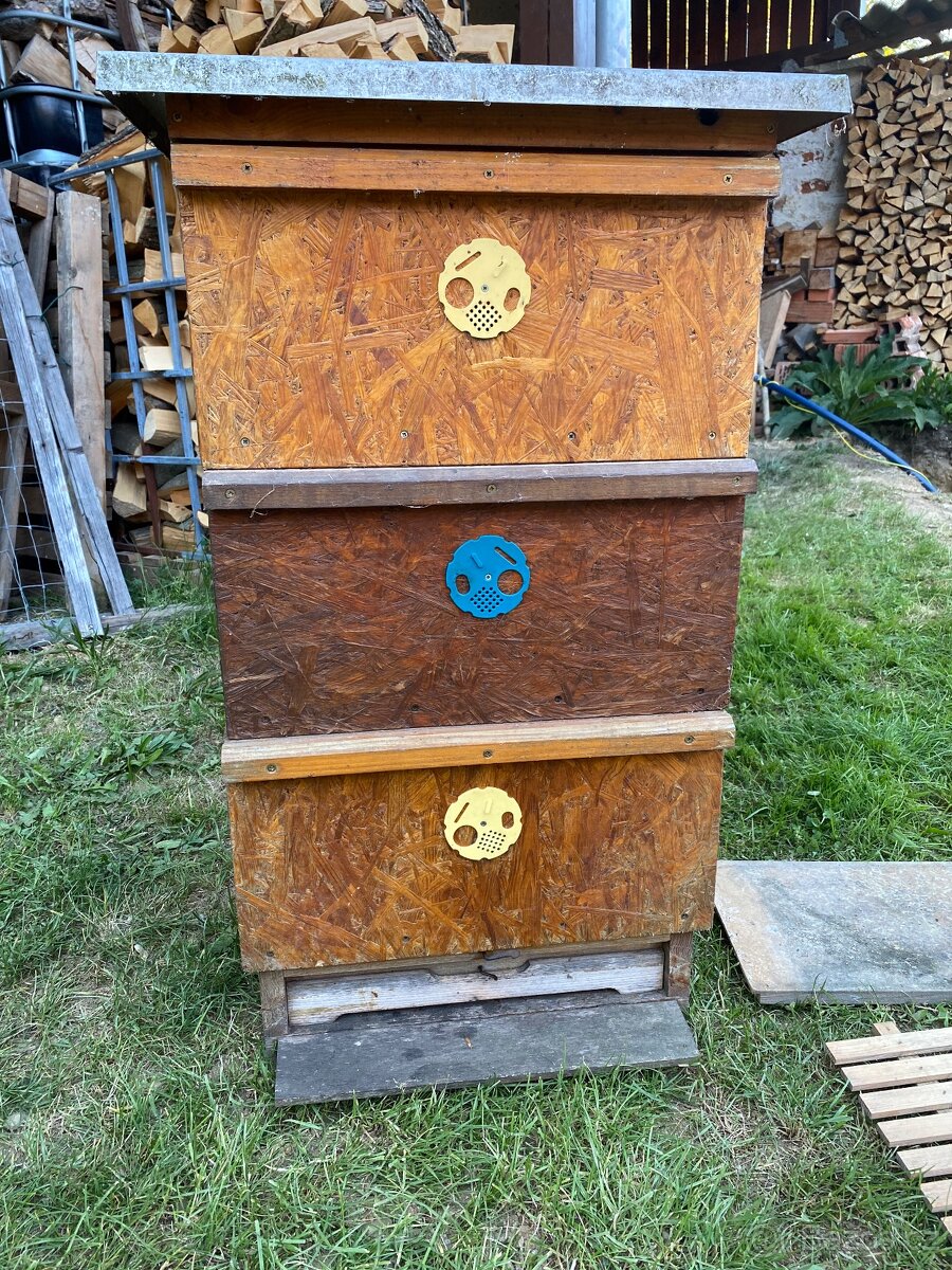 Úl s izolaci 39x24