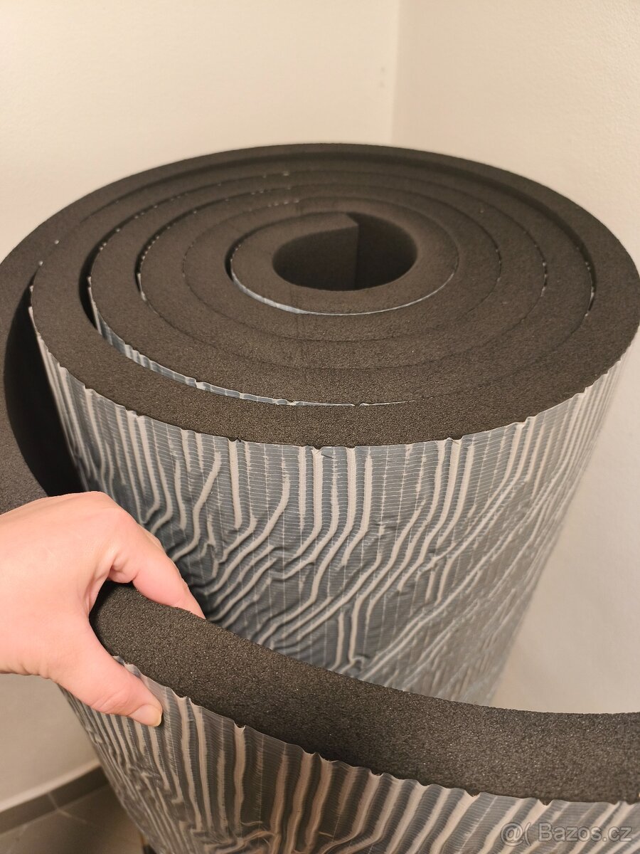 Izolace k-flex samolepici 32mm ( 4 balení po 6m2)