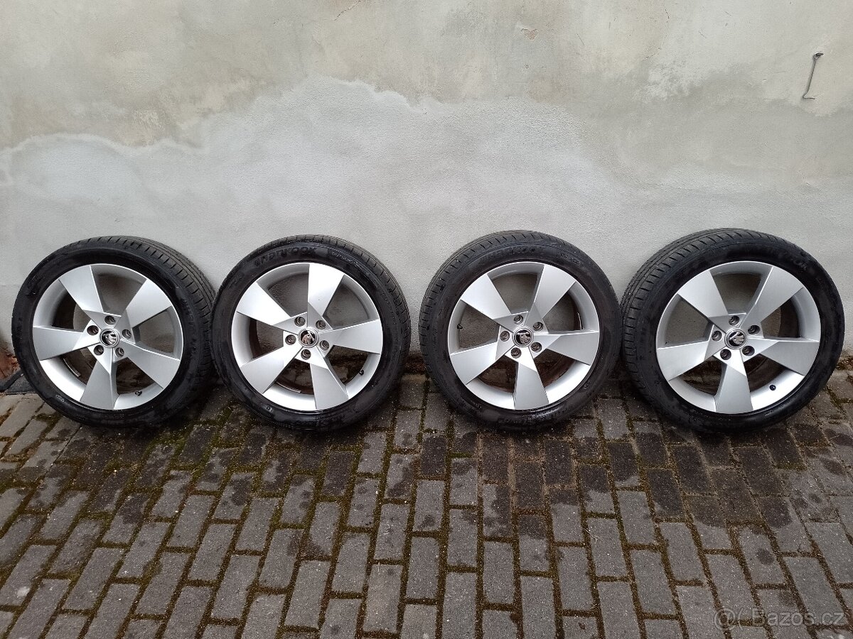 ALU kola 5x112 R17 Škoda Octavia 3