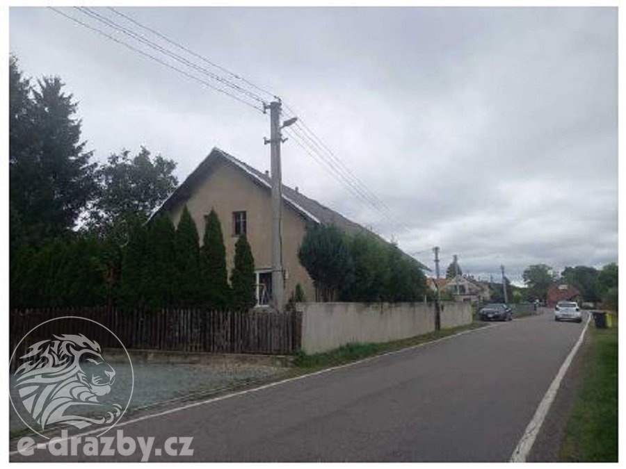 Rodinný dům se zahradou v obci Synkov-Slemeno u Rychnova nad