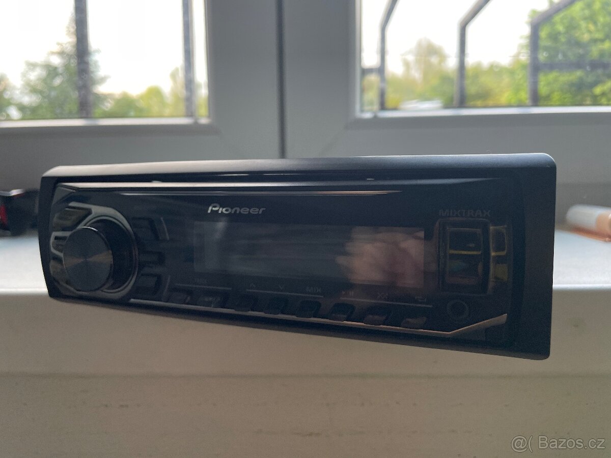 Autorádio Pioneer MVH-X360BT