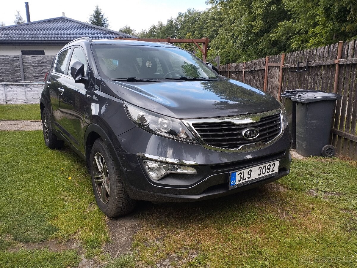 Kia Sportage r.v.2011 , 1995 ccm ,diesel, AWD ,manuál.