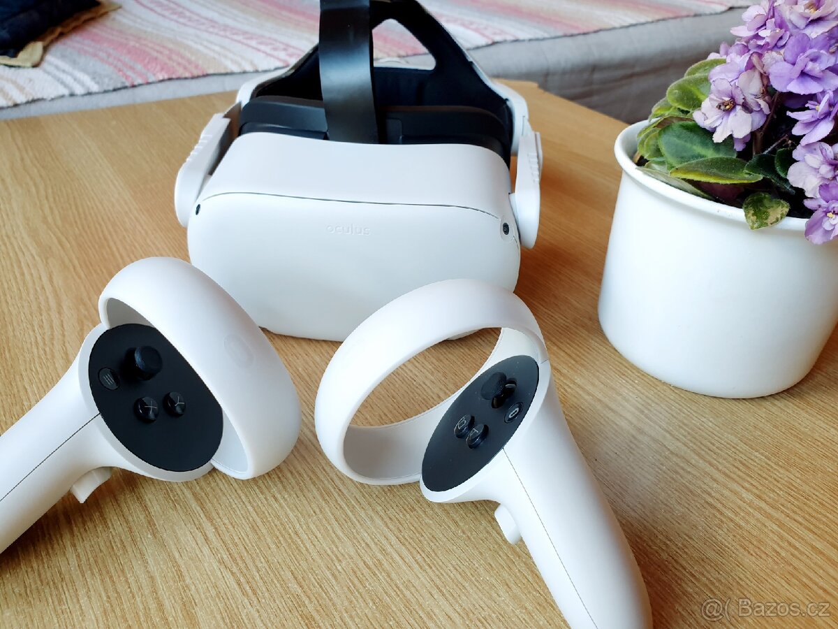 Oculus Quest 2 128GB s Headstrapou - Top Stav